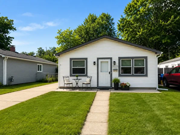 27615 Barrington St, Madison Heights, MI 48071