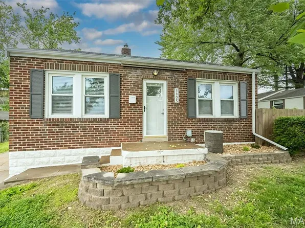 8805 Ivy Ave, Saint Louis, MO 63123