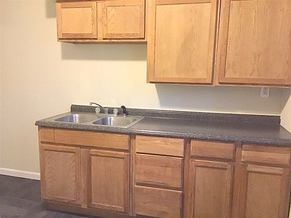 4th image of 73 N Ewing St #73