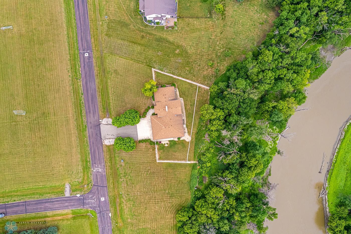 1401-64th-ave-n-fargo-nd-58102-mls-6577355-zillow