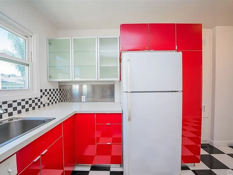 102 Lime Ave #9 — Photo 9