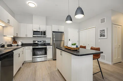 HoM Flats at Felch Street Photo 1