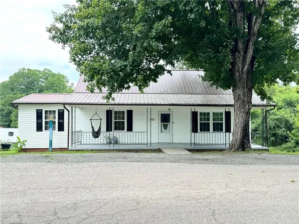 162 Westview Ave, Mocksville, NC 27028