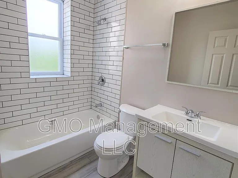 1511 S Keeler Ave #1 — Photo 16
