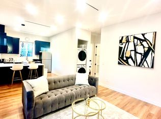 22950 Valerio St, West Hills, CA 91307