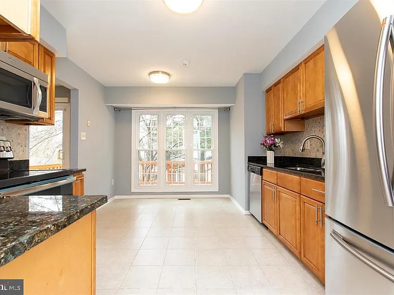 10622 Tuppence Ct — Photo 13