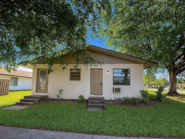 3539 Melaleuca Ln, Lake Worth, FL 33461