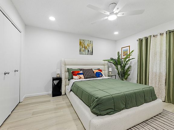 3rd image of 210 Slaughter St