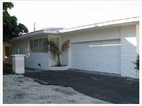 2nd image of 176 Ocean Blvd
