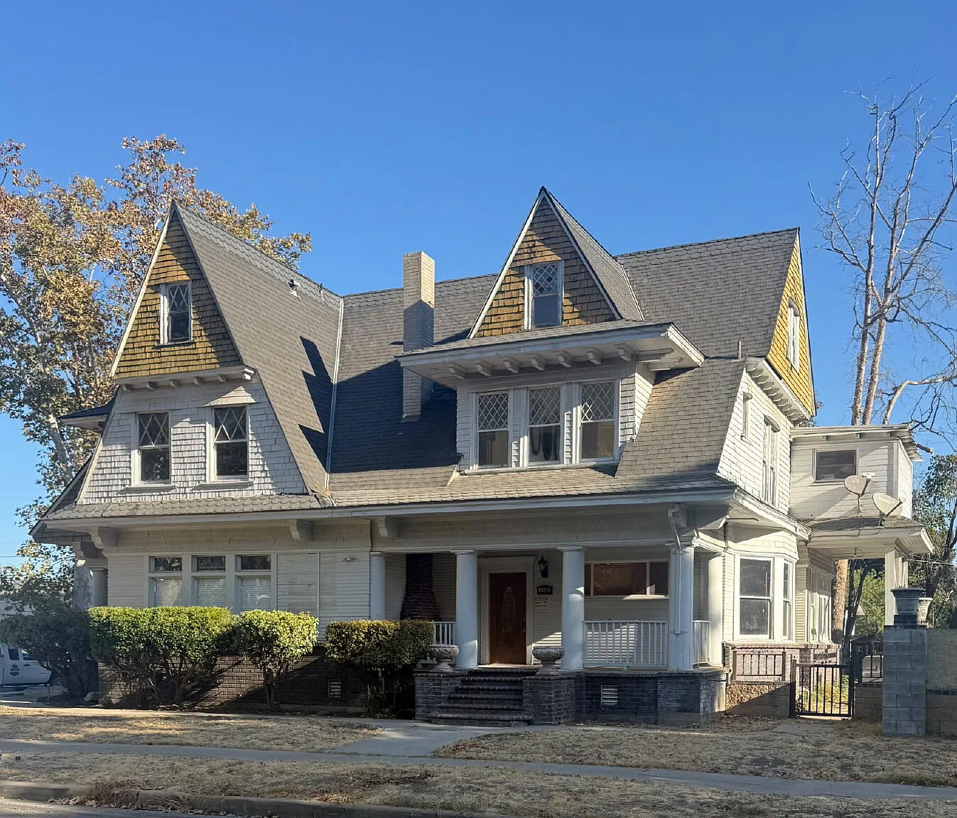 2306 K St — Photo 2