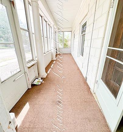 5th image of 815 E University Ave #1
