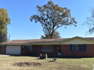 1713 S Robison Rd, Texarkana, TX 75501