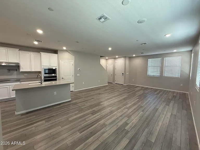 2669 S Peppertree Dr #101 — Photo 5