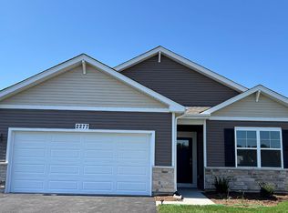 2277 Redwood Trl, Wonder Lake, IL