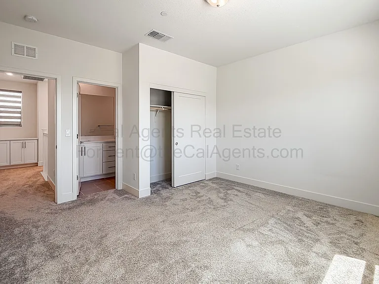 5583 Dublin Blvd — Photo 14
