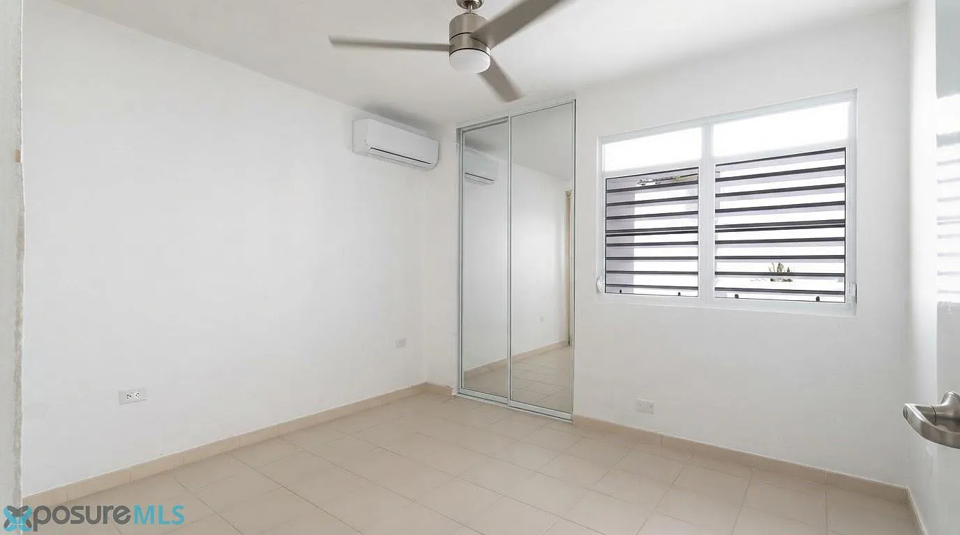 3 bed, 2.0 bath, 1100 sqft, $2,200 — Photo 3