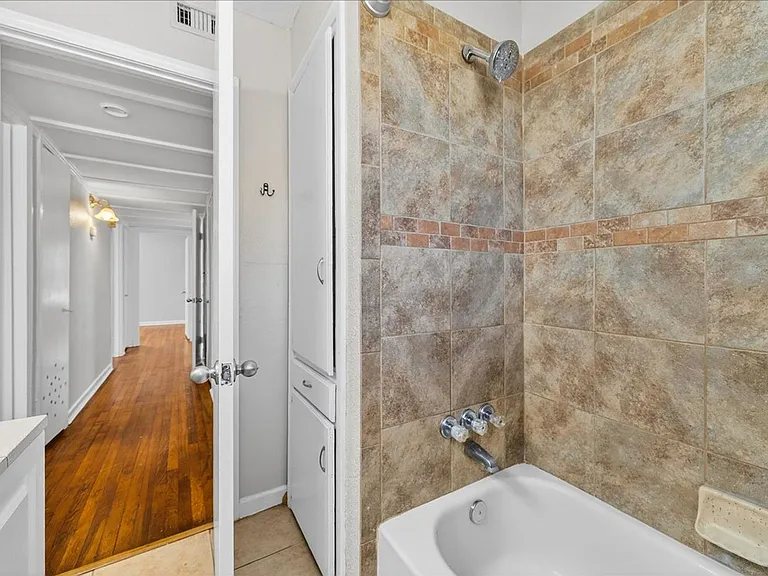 929 Ashland Dr — Photo 16