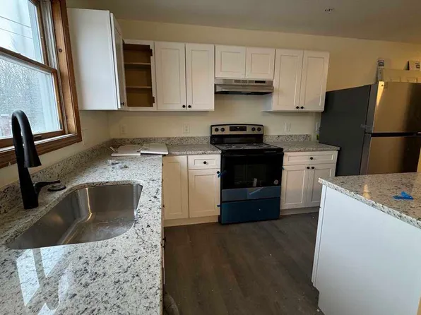 334 Main St #2, Easthampton, MA 01027