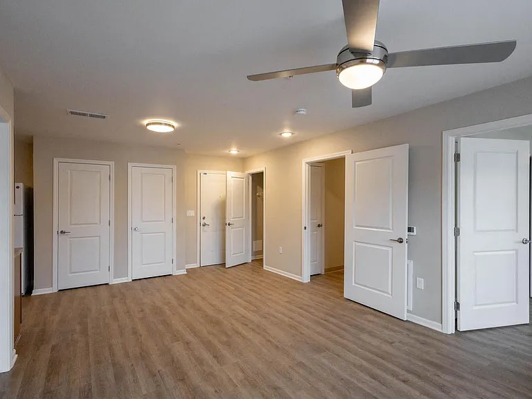 Columbus Renaissance Housing I — Photo 6