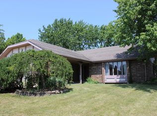 8250 Chertsey Ct, Orland Park, IL 60462