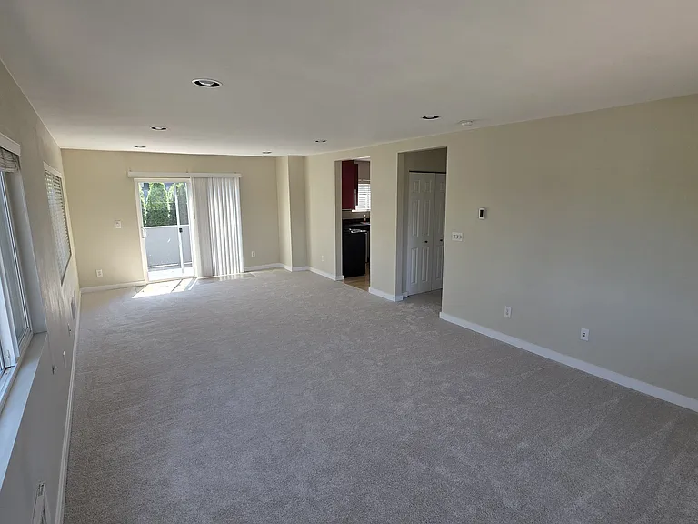 6216 Linden Ave N #A — Photo 7
