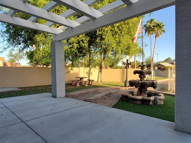 1301 W Windrift Way — Photo 39