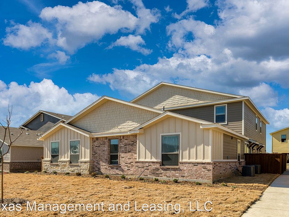 1st image of 705 Harvest Moon Dr