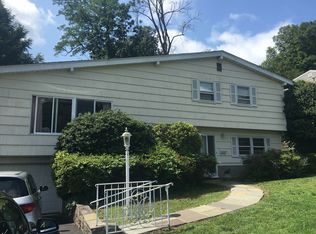 104 Maria Ln, Yonkers, NY 10710