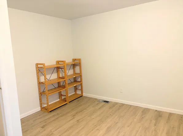 16 Saddlewood Court image 10 of 14