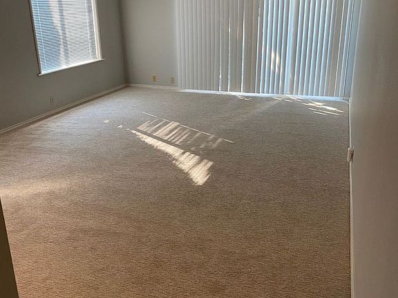 5th image of 2616 NW 59th St #205