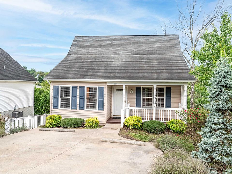 1004 Middlebrook Ave, Staunton, VA 24401 Zillow