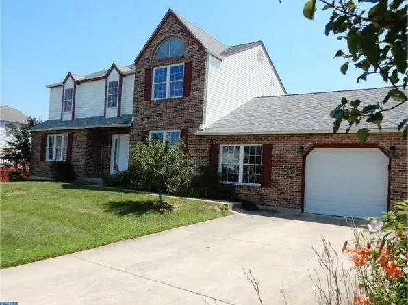 3 Cognac Dr, Newark, DE 19702