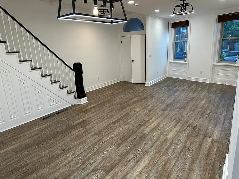 2117 E Cumberland St — Photo 10