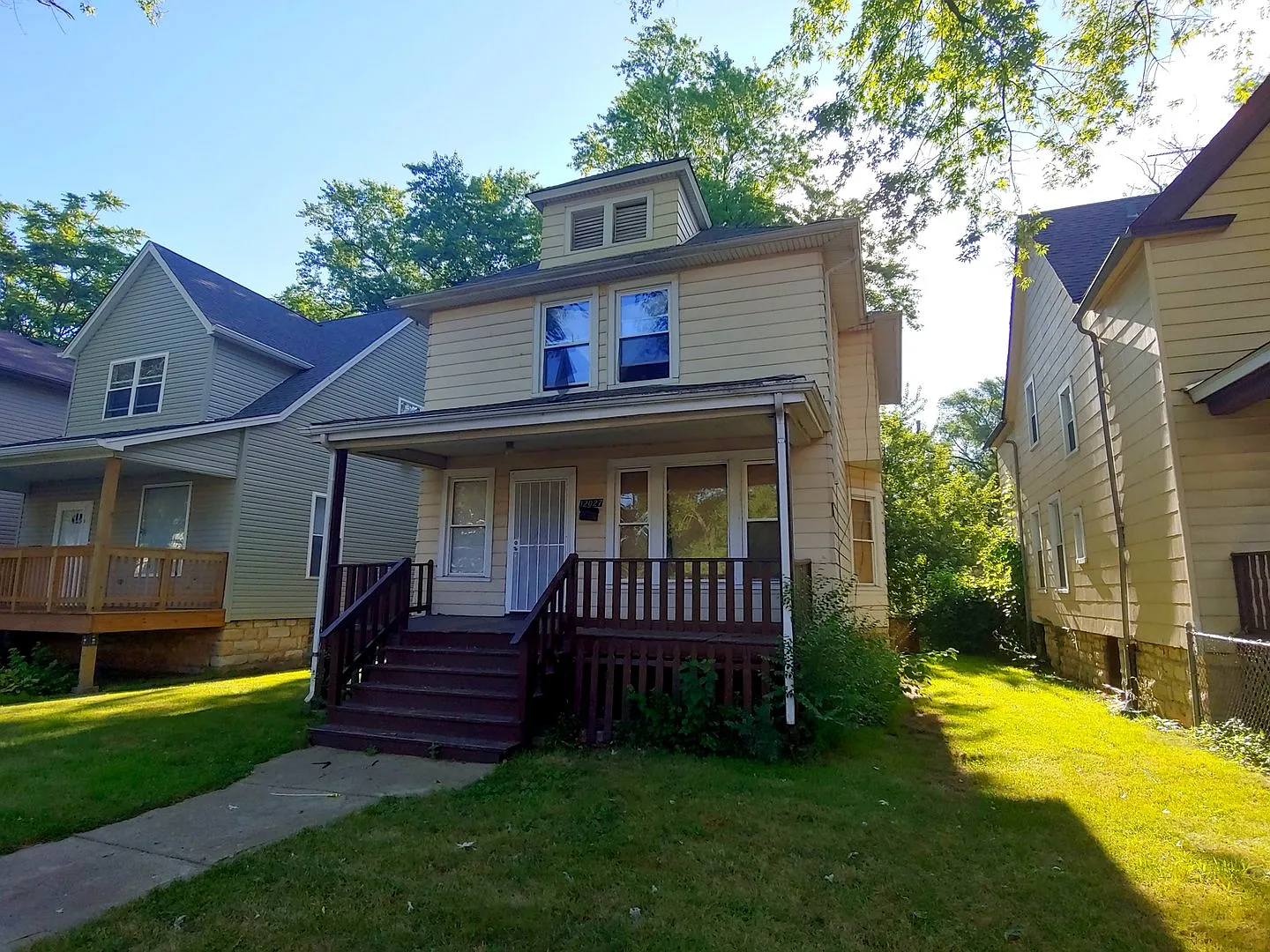 12027 S Yale Ave photo 1