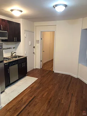 Rented by Avenues Real Estate | media 1