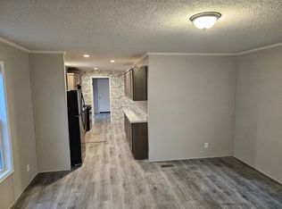 1150 Calgary Dr, Muskegon, MI 49444