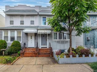 6231 60th Rd, Flushing, NY 11378