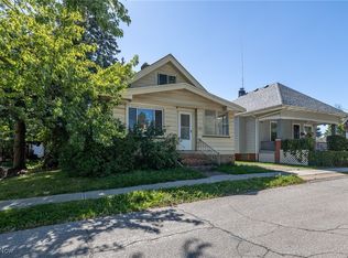 1511 Crestline Ave, Cleveland, OH