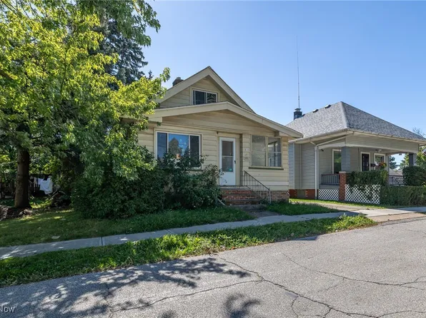 1511 Crestline Ave, Cleveland, OH 44109