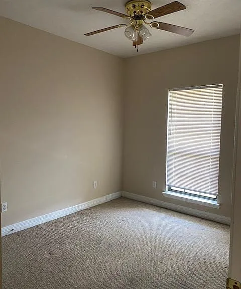 1227 Port Arthur Ter — Photo 1