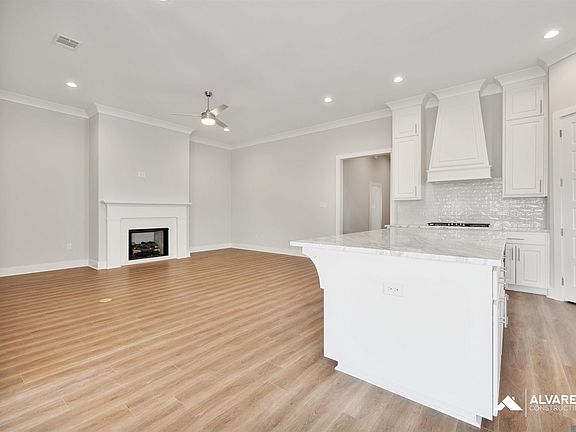 5th image of 3002 Creekmere Ln