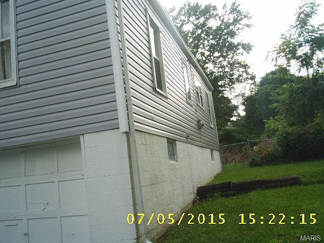 2nd image of 2241 Sims Ave