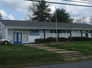 712 Henry St, Gretna, VA 24557