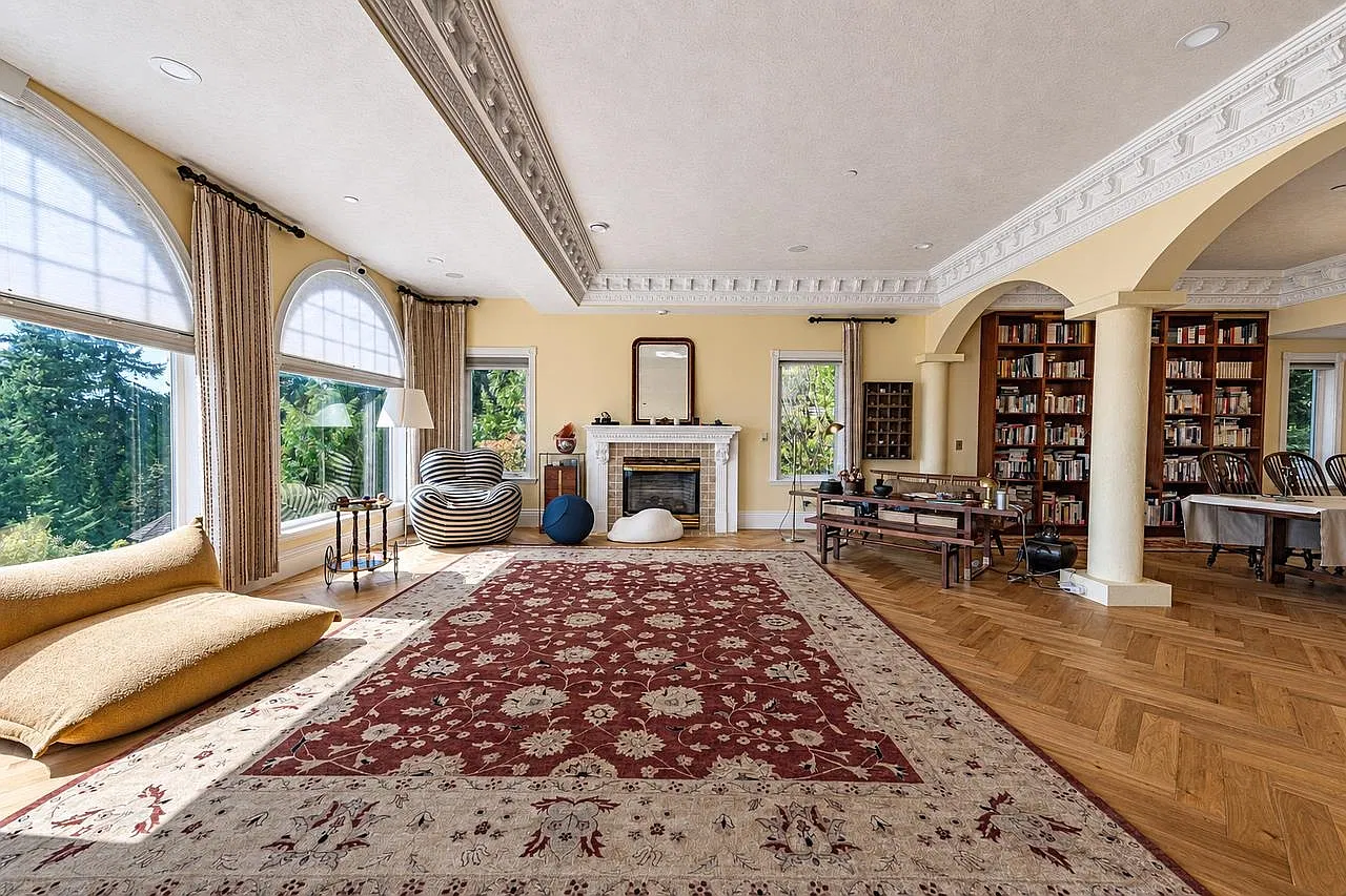 5 bed, 6510 sqft, $17,800 — Photo 4