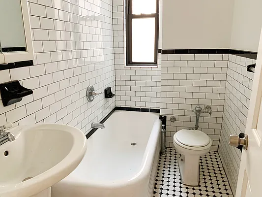 Rented by Corcoran | media 5