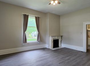 515 Maple St #4, Manistee, MI 49660