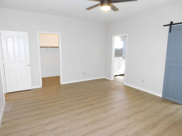 8301 Boseck Dr #115 — Photo 15