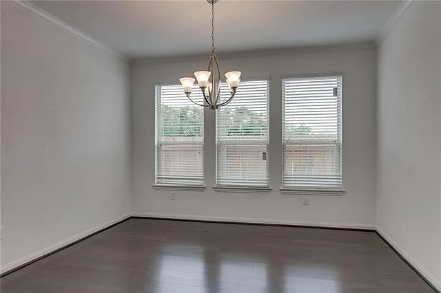 5 bed, 3524 sqft, $3,495 — Photo 4