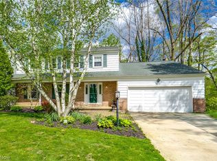 2295 Woodpark Rd, Akron, OH 44333