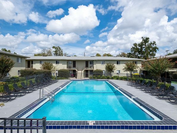 1405 SW 10th Ter #1400-1400-01